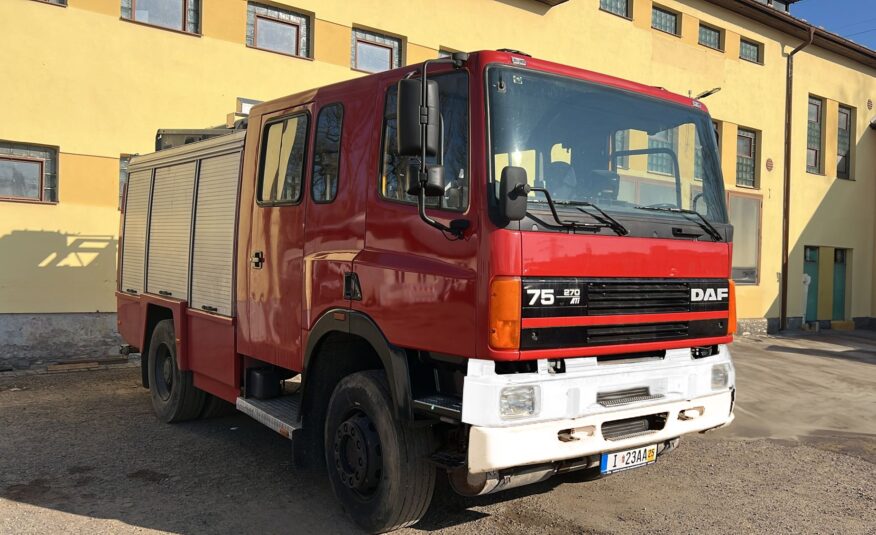 DAF 75.270 ATI , 2400L vody, 4×4, 6 miest, automatická prevodovka