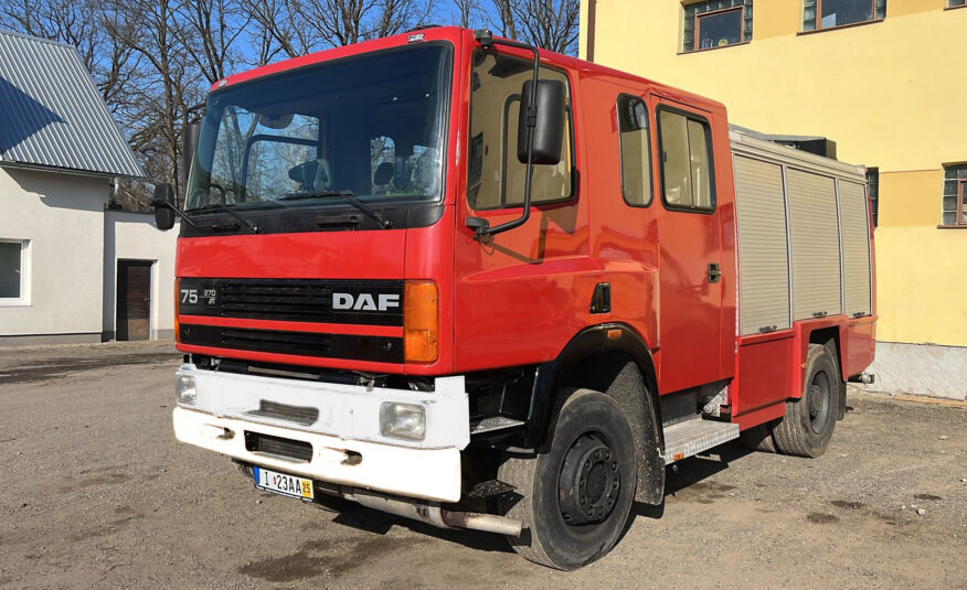 DAF 75.270 ATI , 2400L vody, 4×4, 6 miest, automatická prevodovka